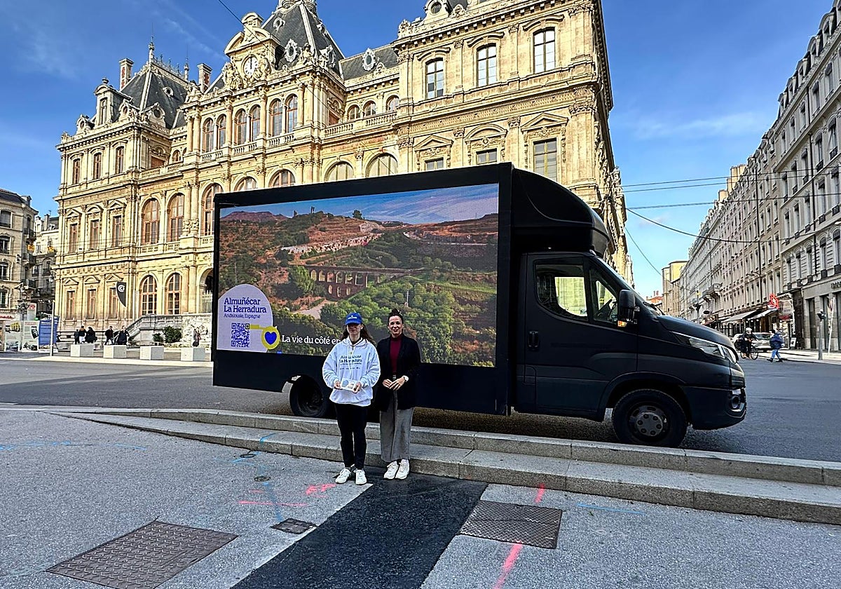 Almuñécar-La Herradura promotion in Lyon