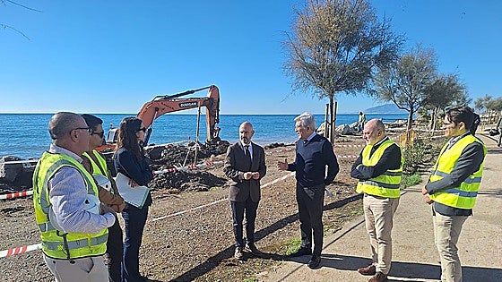 Beach-widening project under way on eastern Costa del Sol