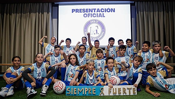 Children from cancer association Avoi form Spain's first oncohaematological football team