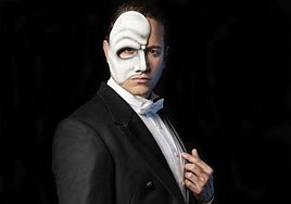 Daniel Diges gives life to the main character of the play.