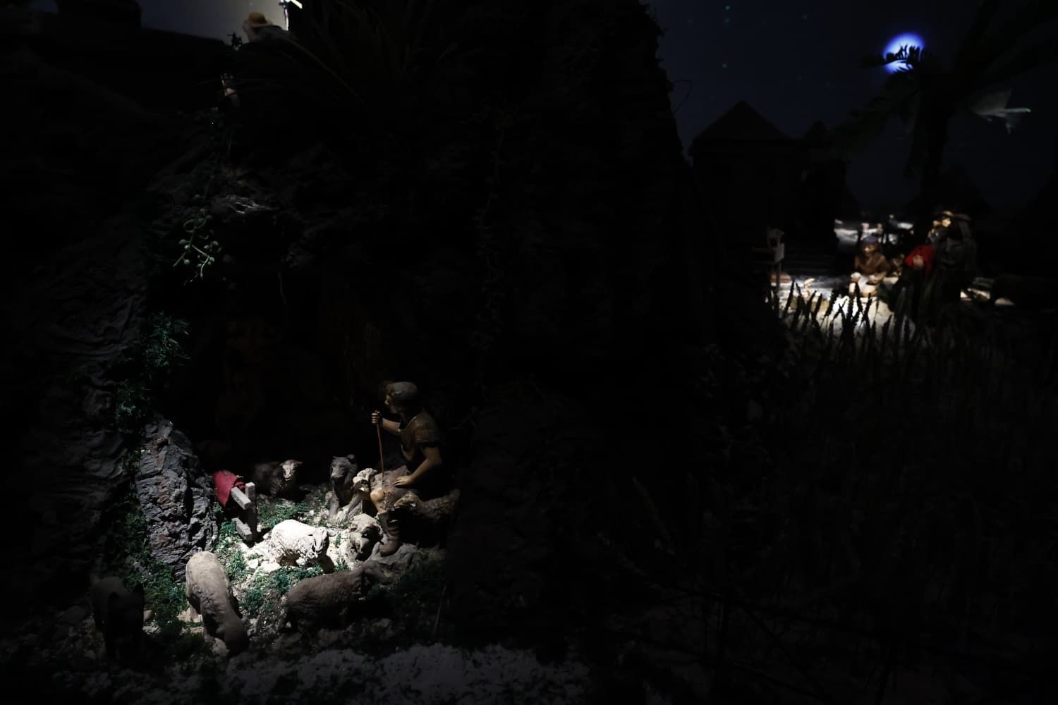 Nativity scenes around the city in pictures
