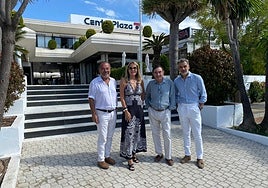 Javier Orizaola, Gunnel Bergman, Javier Banús and Carlos García Perujo, at Centro Plaza.