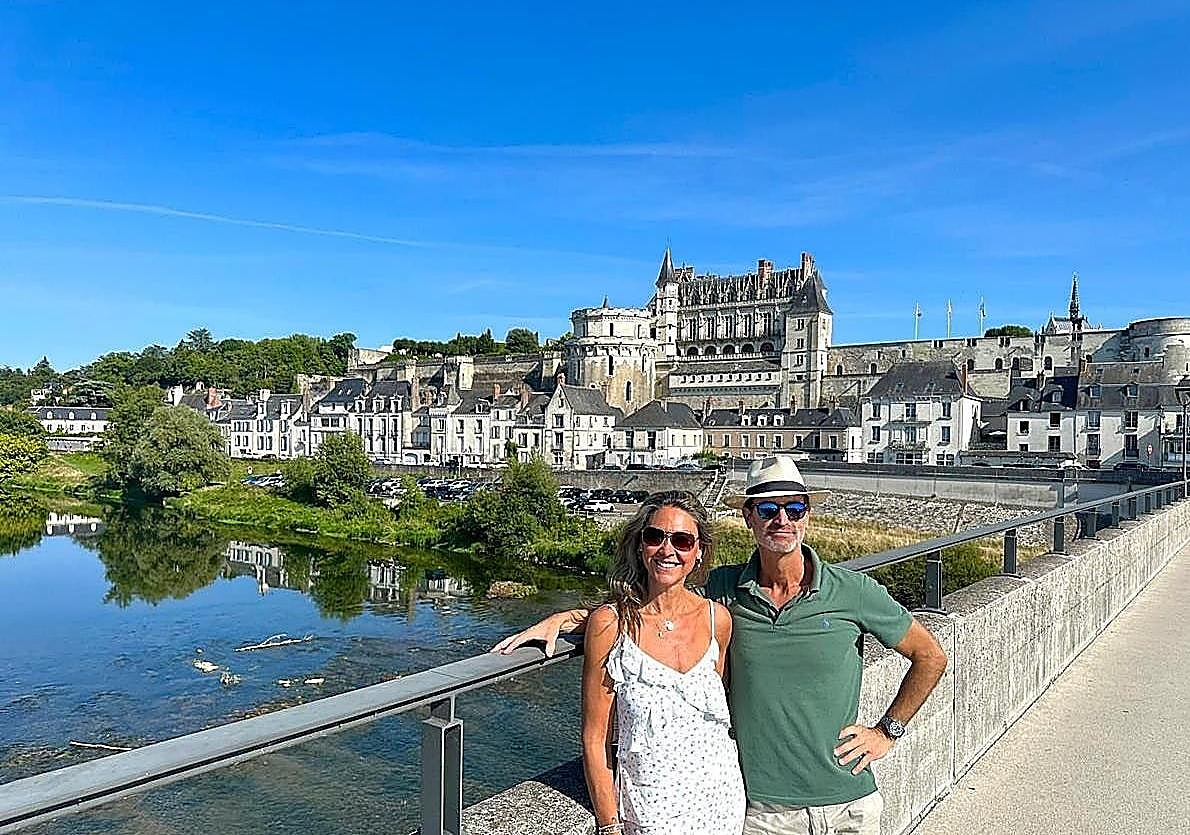 You come to my place, I'll go to yours: rise of home swaps and free travel