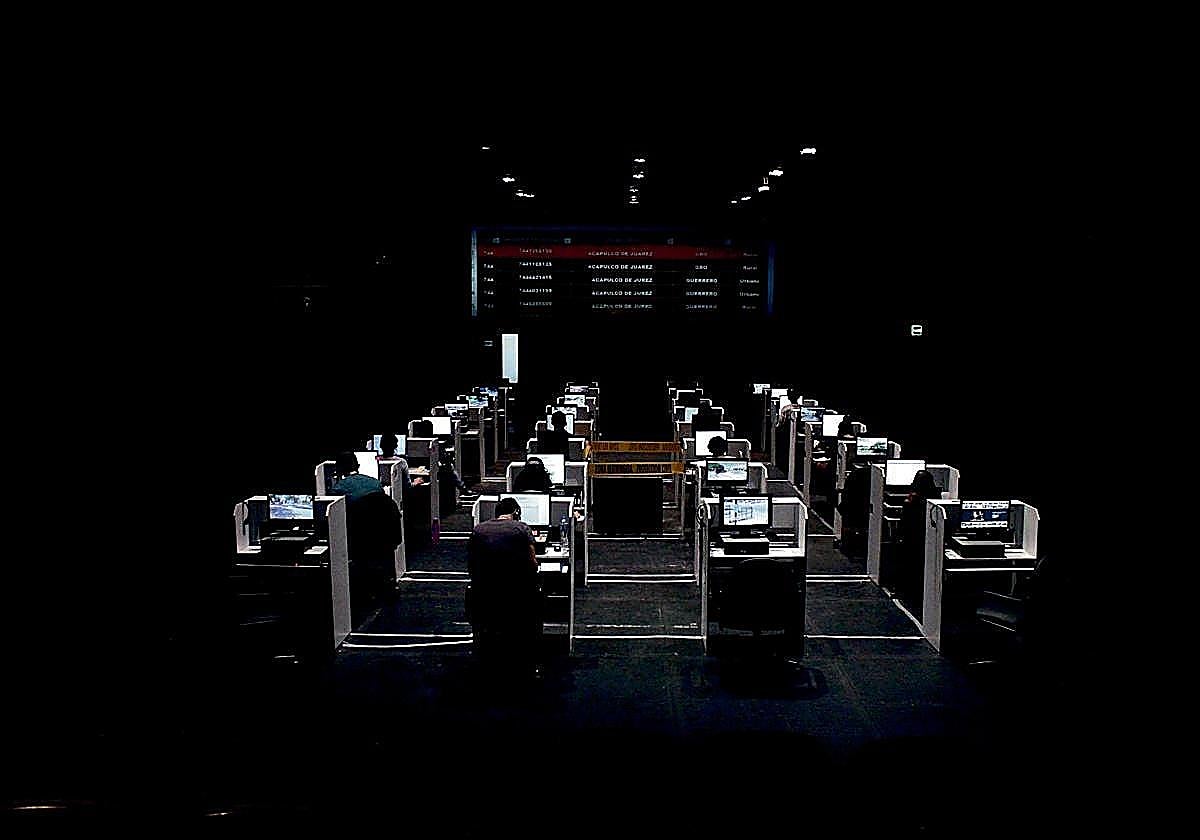 Stricter customer service law approved in Spain: companies must answer calls within three minutes maximum