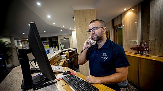 Hotels on Granada's Costa Tropical are almost fully-booked for Christmas