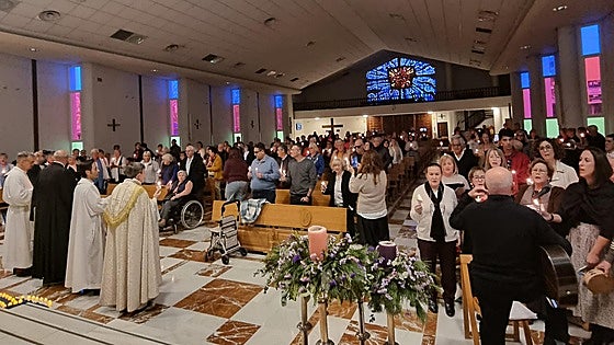 Eastern Costa del Sol international communities unite for carol service