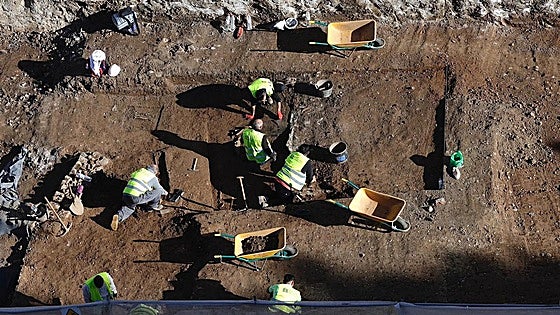 Metro extension work in Malaga city centre suspended for excavation of Roman necropolis: this is the estimated delay
