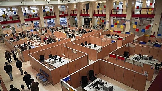 A 35-hour working week for civil servants in Spain will become a reality at start of next year
