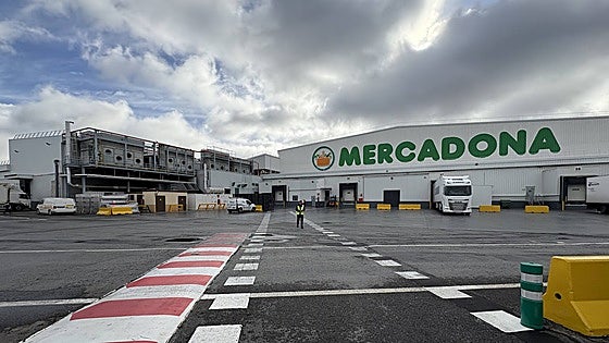 Mercadona's giant distribution hub in Malaga province marks a major milestone
