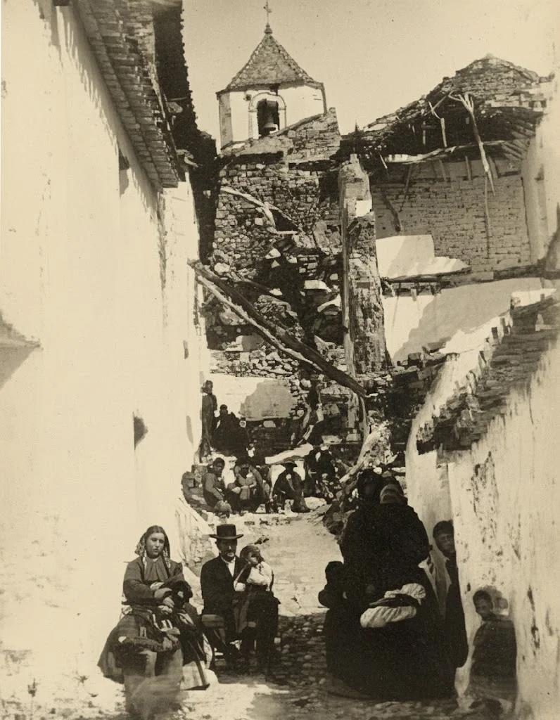 Canillas de Aceituno after the earthquake.