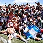 Torremolinos players celebrating their promotion last season.