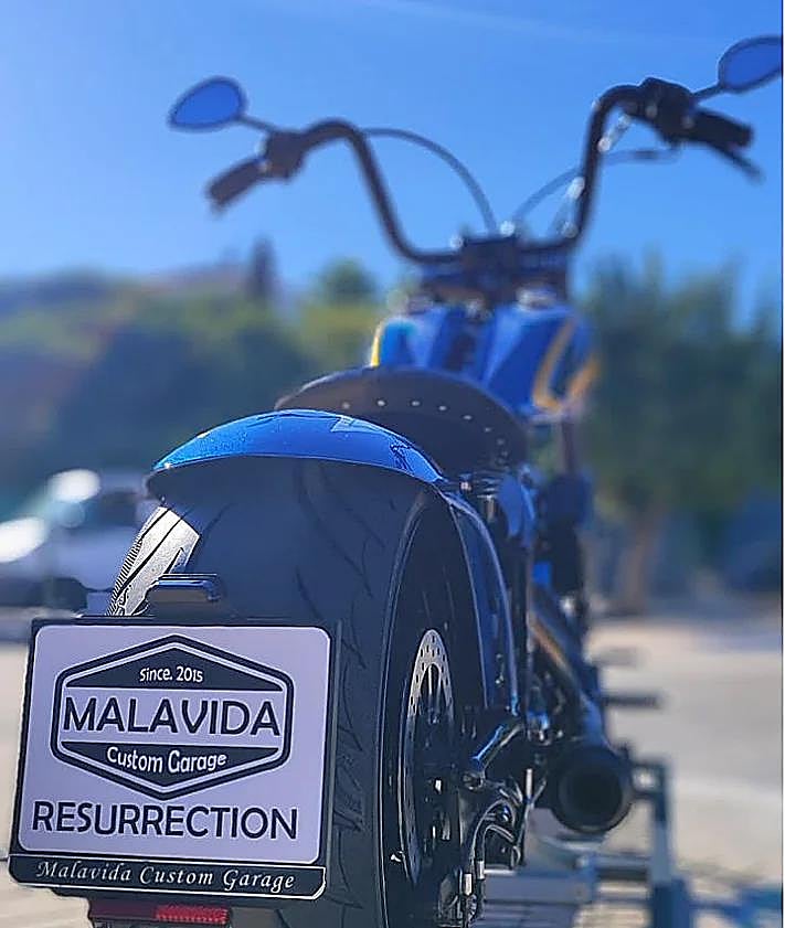 Imagen secundaria 2 - The presentation of the motorcycle.