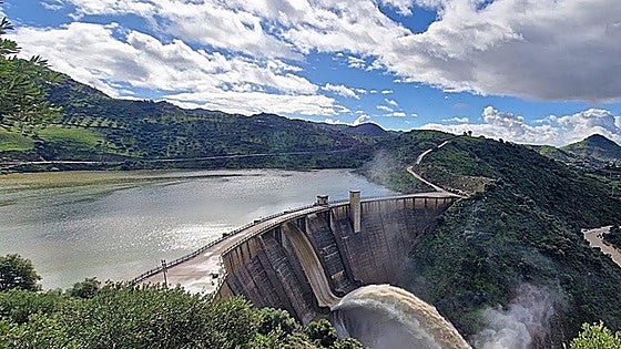Water released from Casasola dam to remove sediment after latest rain in Malaga province