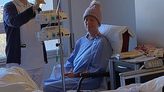Woman from Malaga has four-kilo tumour removed in A Coruña: 'They gave me three months to live'