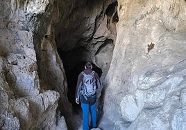 Belda Cave can be accessed between 1 October and 28 February.