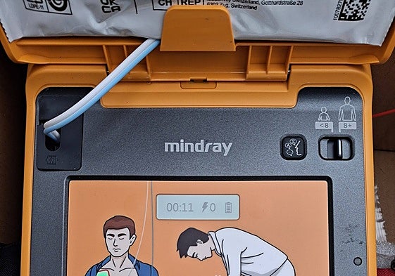 The fundraiser will help supply much-needed defibrillators to establishments throughout the province.