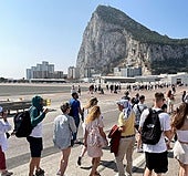 Government orders removal of personal items from Gibraltar beaches