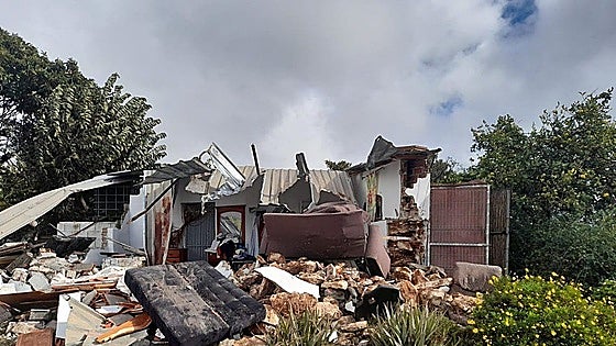 Owner begins demolishing buildings on controversial Costa del Sol land