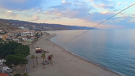 Contract for work to connect Costa Tropical footbridges goes out to tender