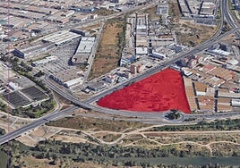 Plot where the shopping centre is planned.