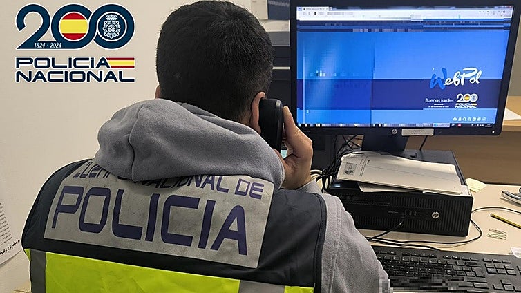 Woman arrested for assaulting two men in Ronda and then stealing from them