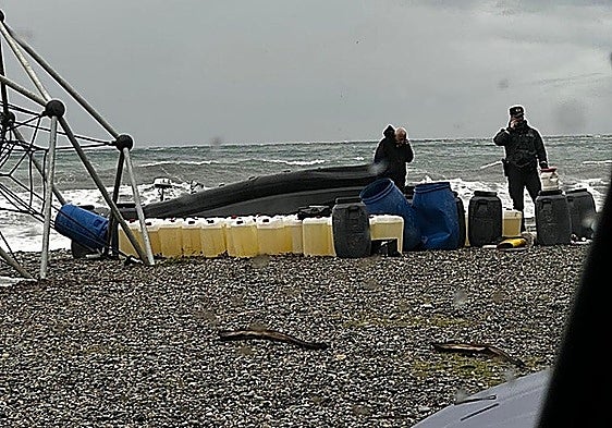 The narco-boat on La Herradura beach.