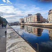 Photo from Thursday showing the black surface of the Guadalmedina river.