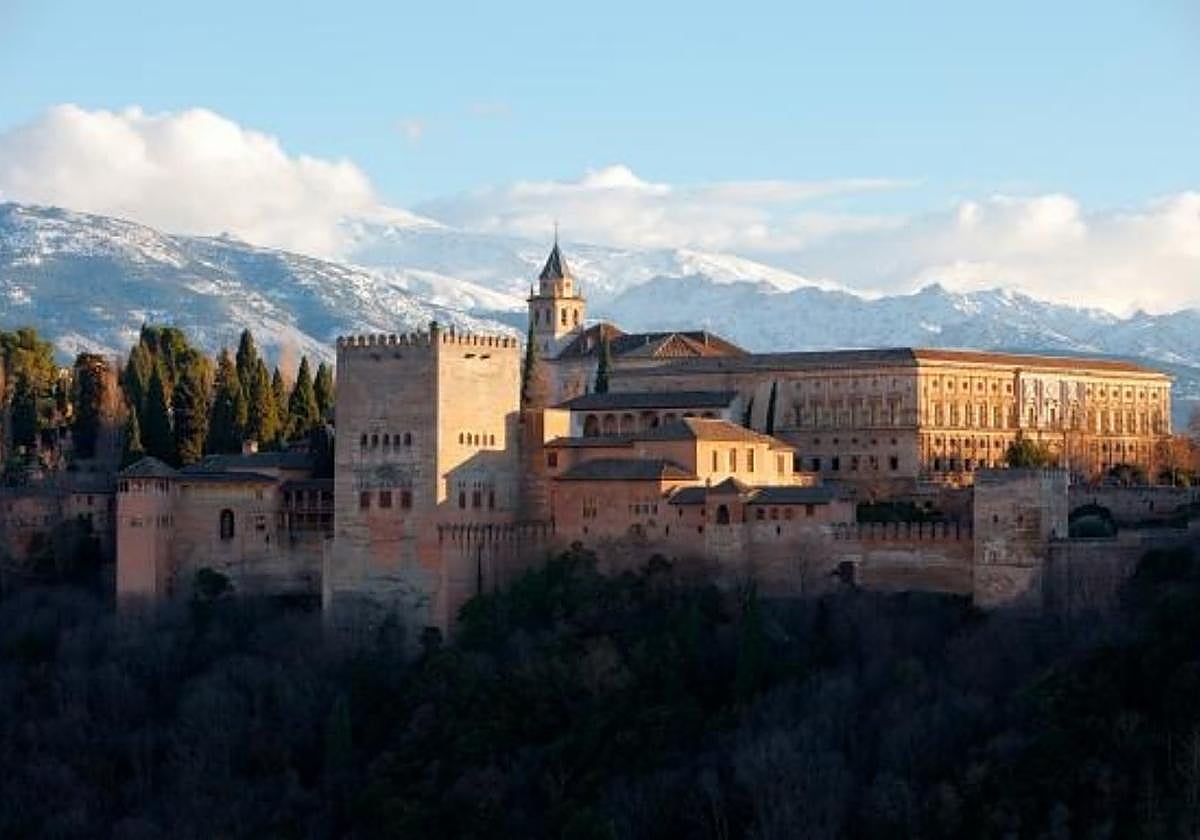 Why winter is the best time to visit Granada’s Alhambra Palace