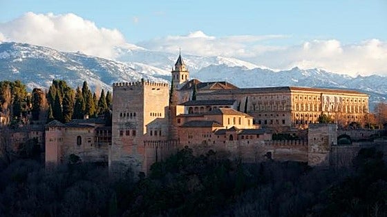 Why winter is the best time to visit Granada’s Alhambra Palace
