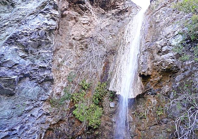 Caldera waterfall in Jorox.