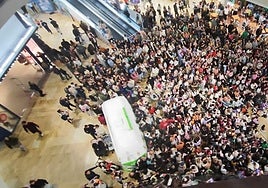 More than 3,000 people attended the event dedicated to K-Pop culture.