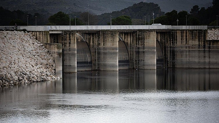 Malaga water reserves: from drought to dangerous upper limits
