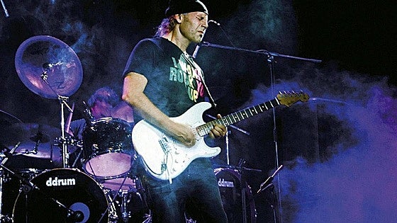 Torremolinos guitar fair attracts top bands