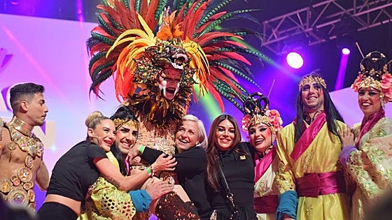 Gala night of ostentatious costumes and brazen humour