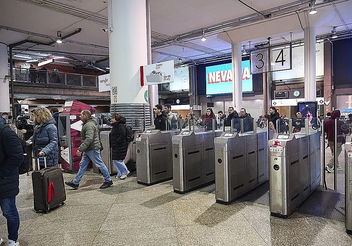 Rail strikes in Spain: what are your rights if your train is delayed or cancelled?