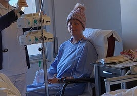 Elisabeth Roldán, 39, at the hospital in La Coruña where she underwent the complex surgery.