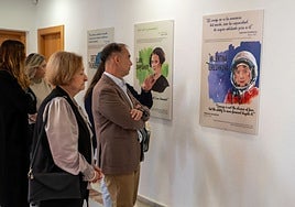 Mayor Juan Antonio Lara at the opening of the new exhibition in Benalmádena.