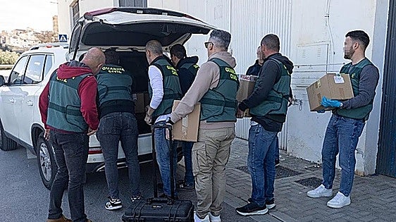 Police investigation uncovers warehouse full of Nazi propaganda in Granada town