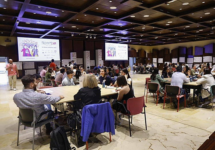 The photo shows one of the many group talks that will take place during the event.