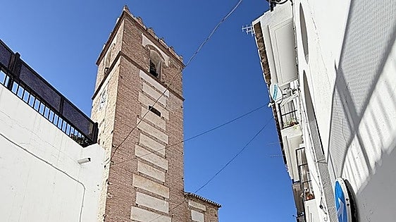 Salobreña's Rosario church closed temporarily due to problems with the roof