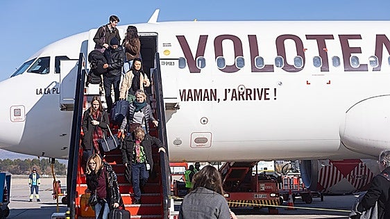 Granada airport expands international reach: new flights to Porto, Paris, and Nantes confirmed for 2026
