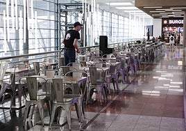 Bars, restaurants and shops in the Vialia shopping centre in Malaga complain of a sharp decrease in customers.