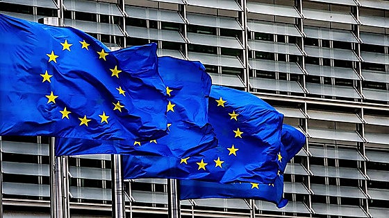 Brussels accuses several porn sites of insufficient underage protective measures