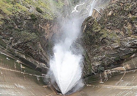 Many reservoirs in the province have had to release water.