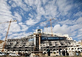 Andalusian high court threatens to bypass Carboneras council to annul El Algarrobico hotel permit