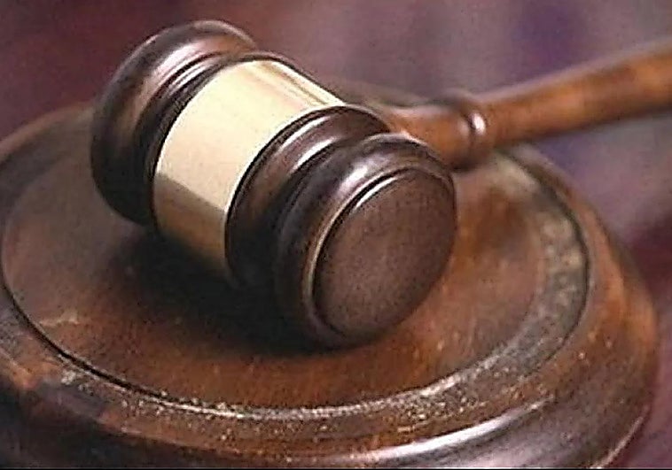 Spanish court obliges public employer to pay worker for performing higher-level duties