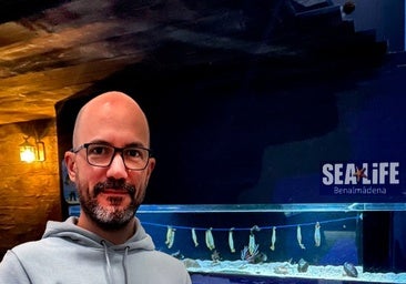Professor Juan Pascual Anaya at Sea Life Benalmádena.