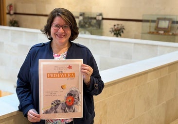 Councillor Bornao announces the event.