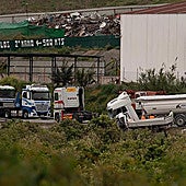 Malaga province traffic: A-357 in Pizarra closes following van-lorry collision with one dead