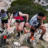 Runners during last year's mountain race in Benalmádena.